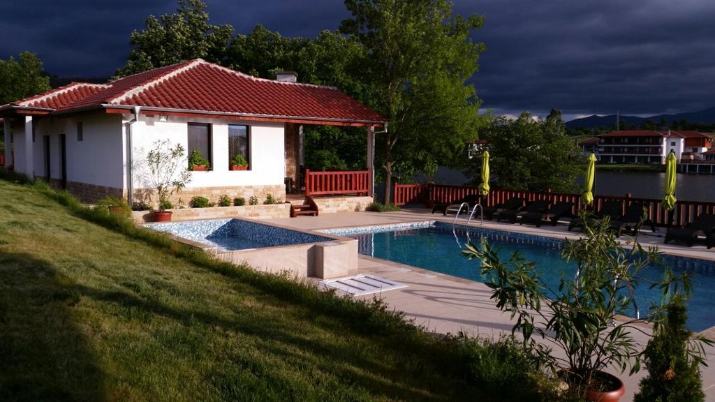 Two Villas Kirkovo Кірково Екстер'єр фото