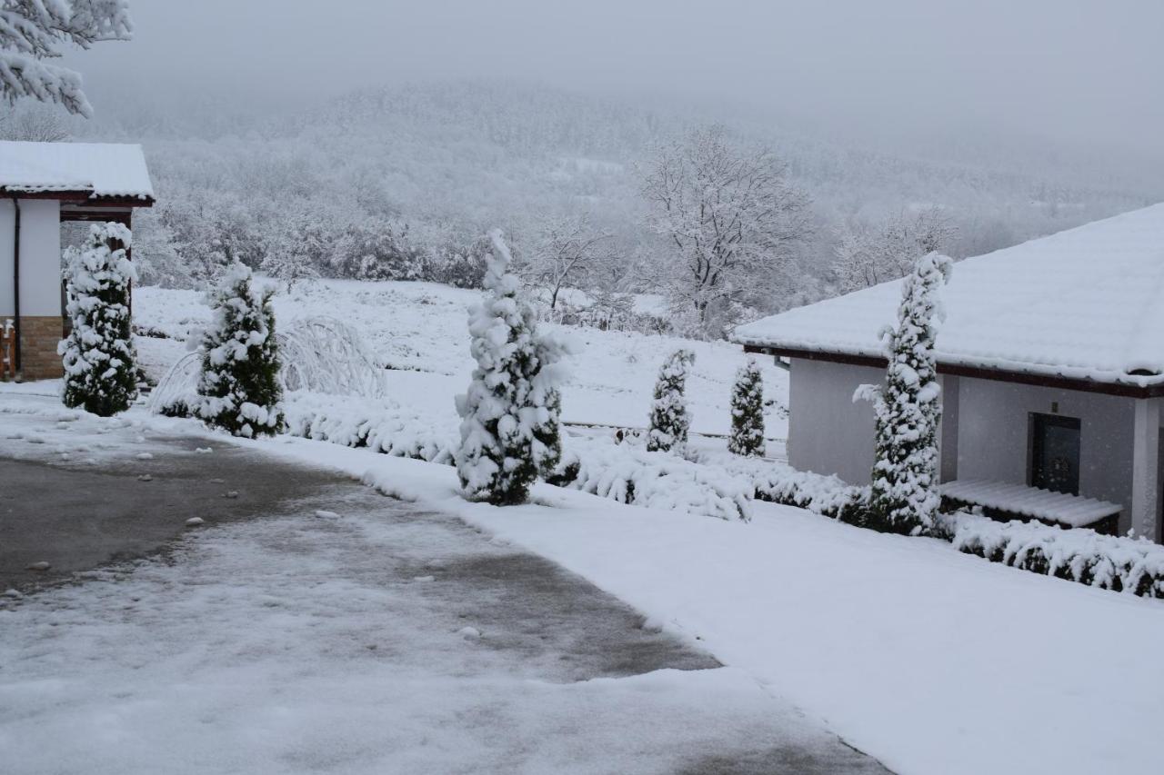 Two Villas Kirkovo Кірково Екстер'єр фото